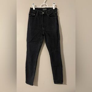 EUC - Women’s Lucky Brand Bella Skinny jeans - Black - size: 4/27